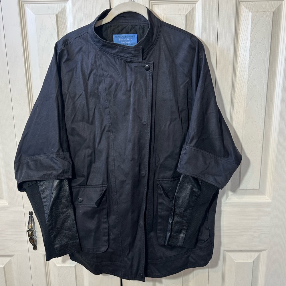 Simply Vera Vera Wang Women’s Size Small Filled Cape Faux Leather Sleeve Jacket